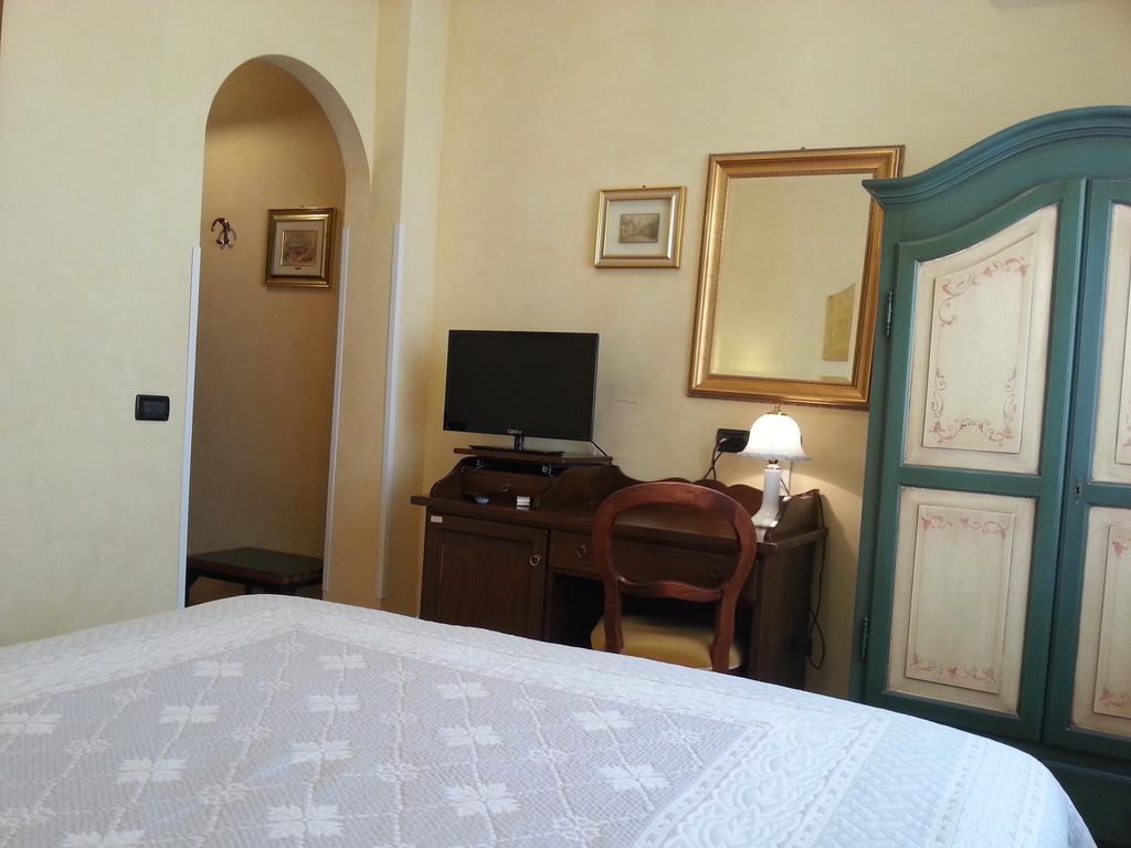Hotel Sicilia Enna Habitación foto